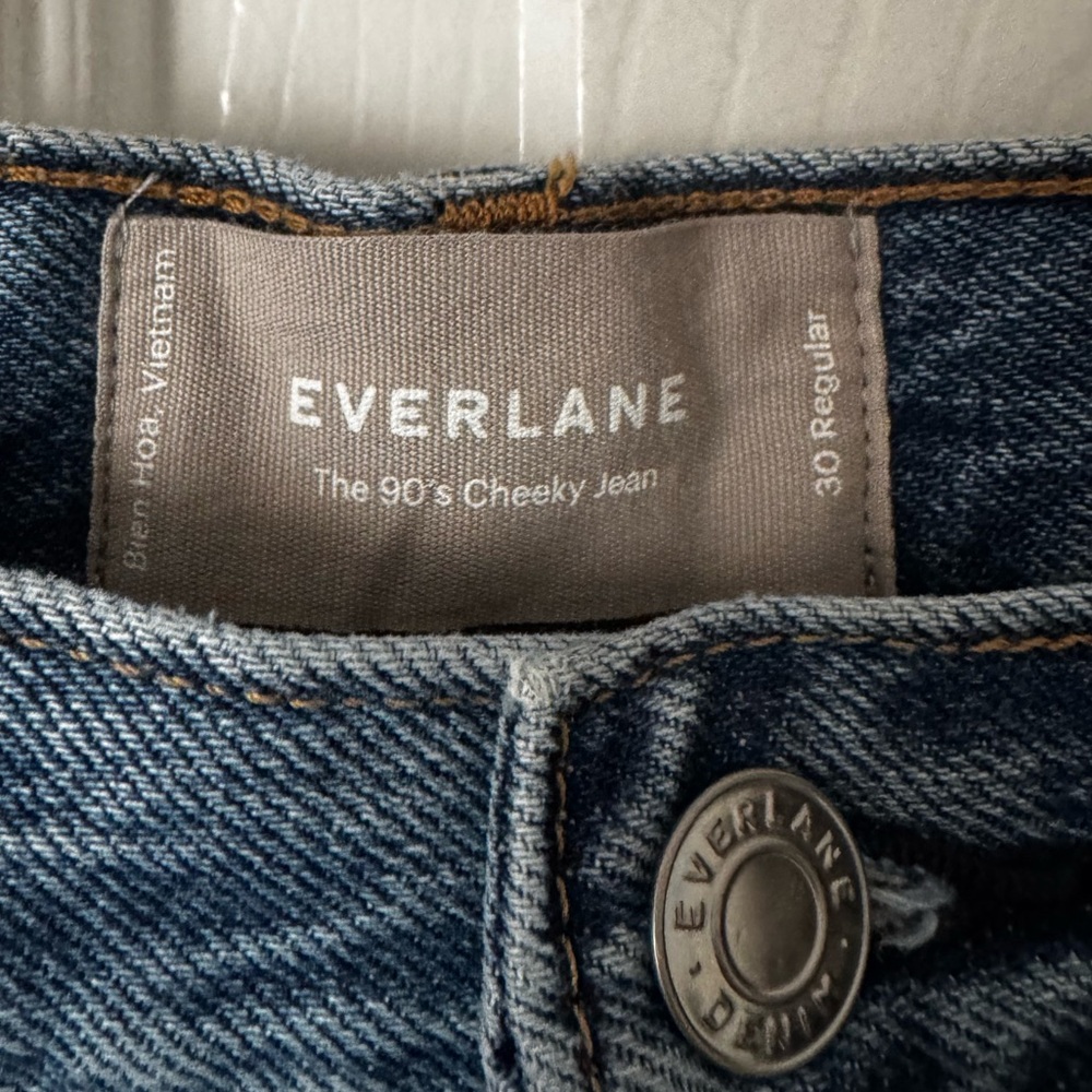 👖 Everlane The '90s Cheeky Jean | Mid-Wash Denim | Women's Size 30 Regular 0519 - Picture 2 of 6